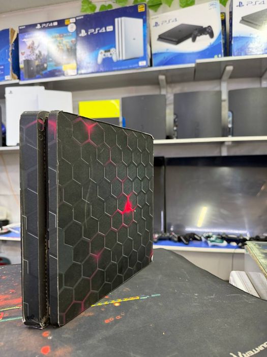 Продается playstation 4 slim