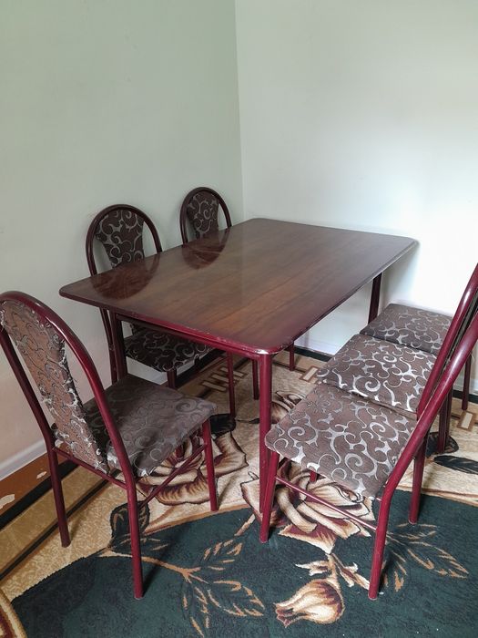 1 стол 6 стульев