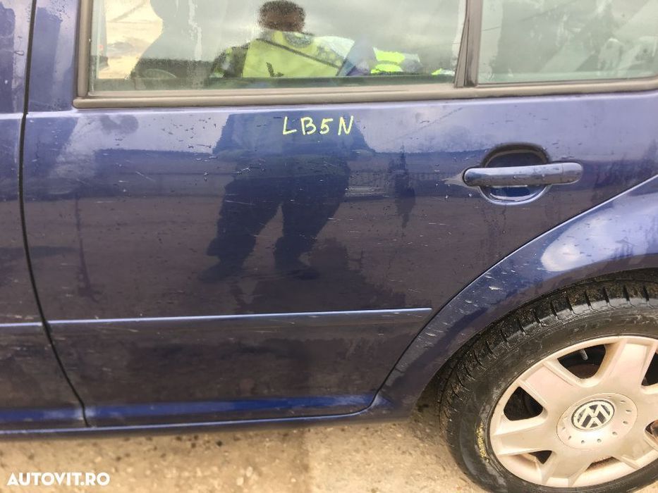 Usa / Portiera Stanga Spate VW Golf 4 Hatchback / Berlina 1998 - 2005 Cod Culoare LB5N
