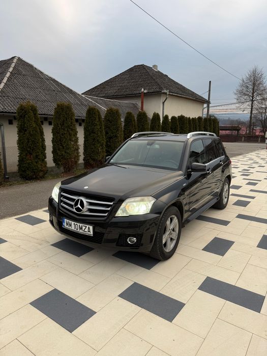 Mercedes GLK220CDI ,4Matic Automat 170CP cârlig remorcare
