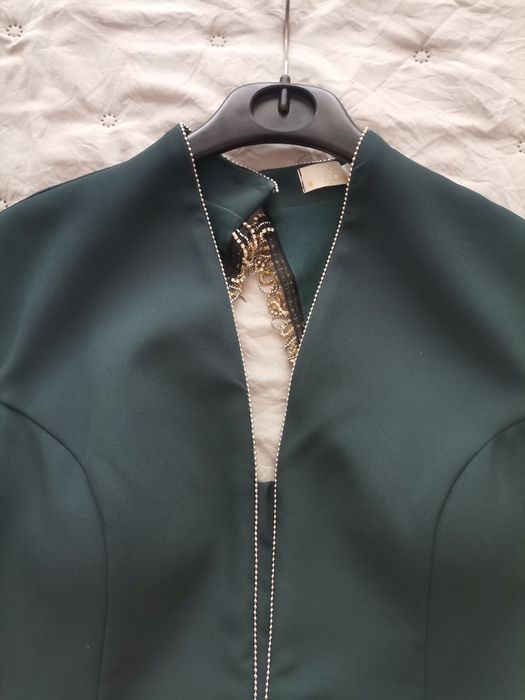 Елегантна дамска рокля