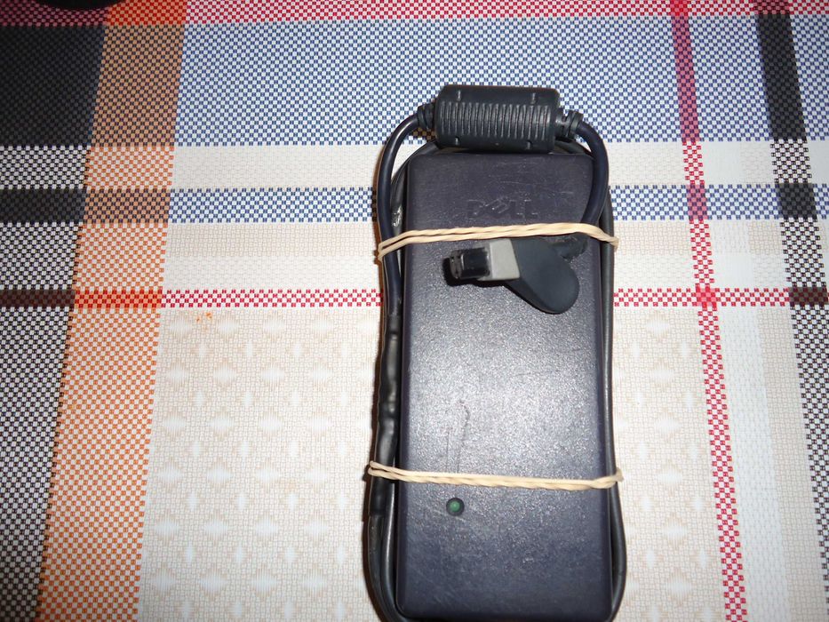 Зарядно за лаптоп Dell