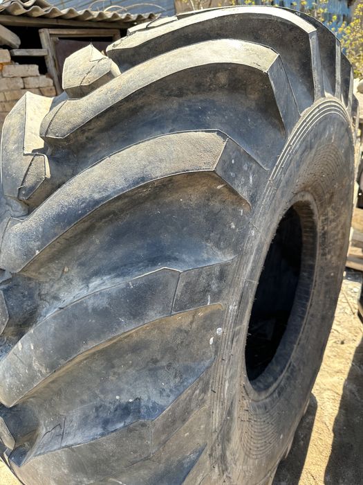 резина на к700 , 28.1R25