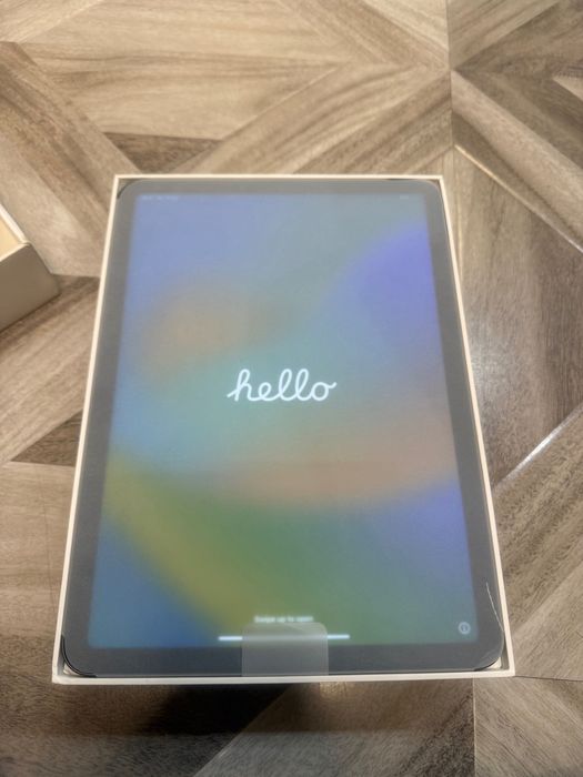 Tabletă IPad Air (5th Generation)