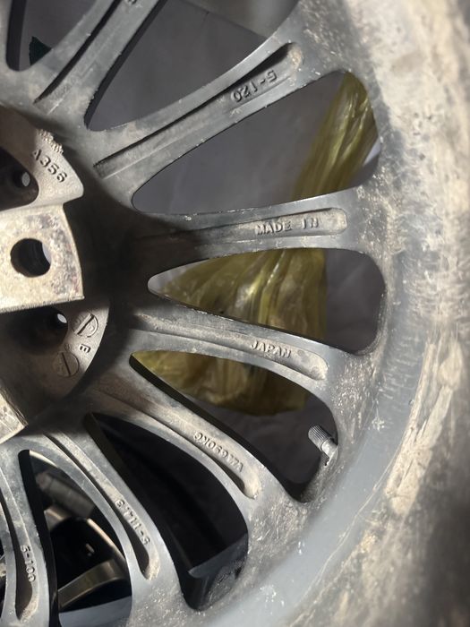 Продам диски на бмв