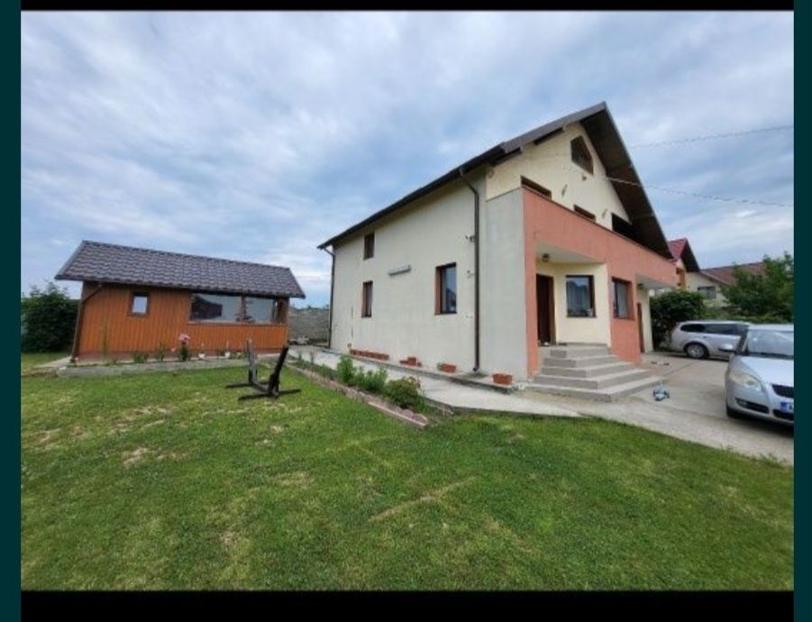 De vânzare Geamana Bradu