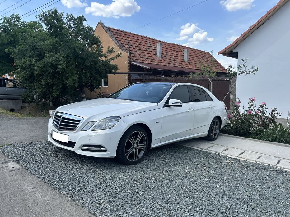 MERCEDES-BENZ E-Class 2012 — imagine 4