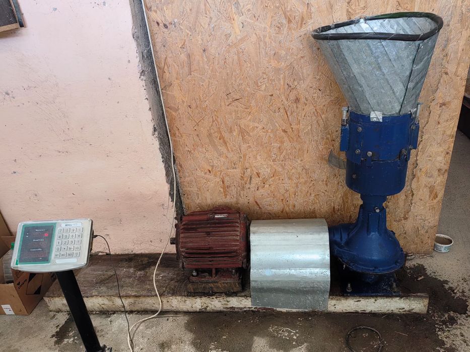 Гранулятор для комбикорма