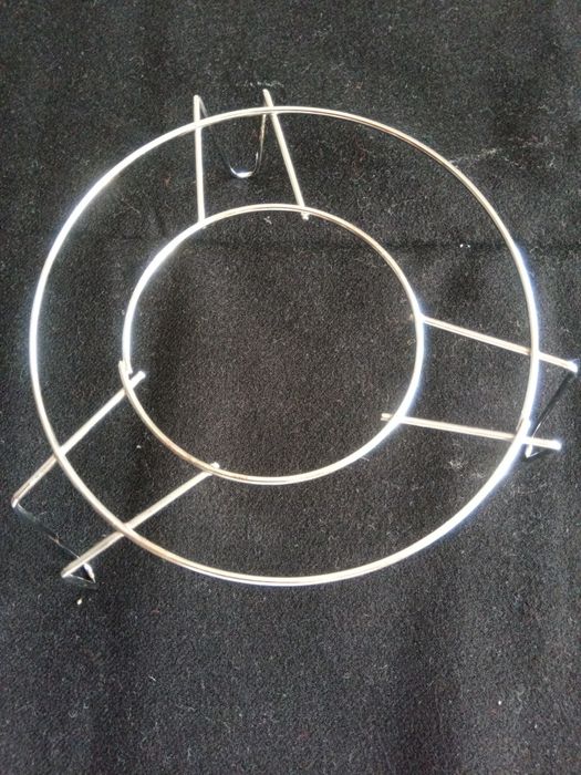 Метална подложка за горещи съдове