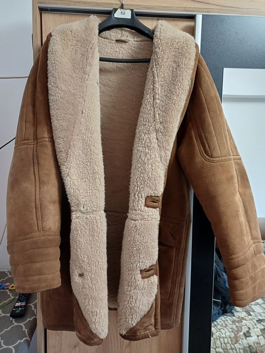 Vand cojoc barbati de Orastie+ CADOU