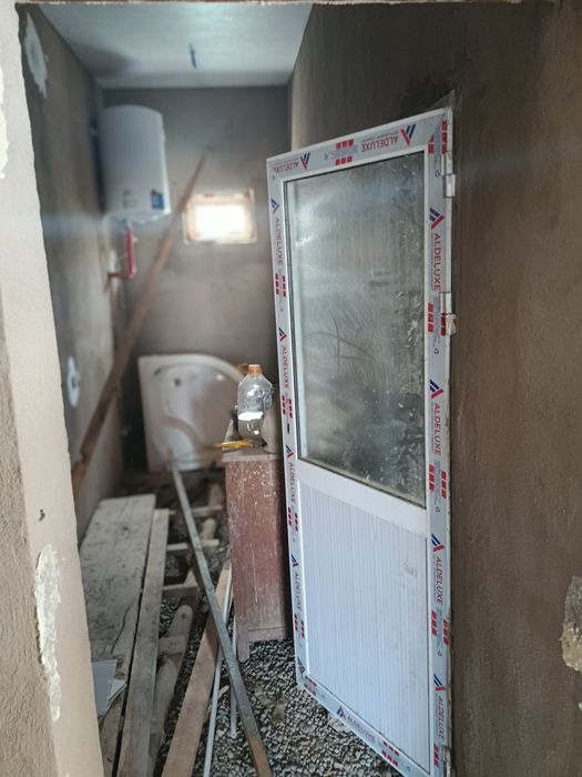 Hovli uy sotiladi 4 honali