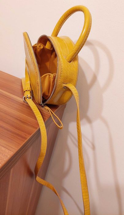 OKAZIE ZARA Women Bag Simple Fashion Yellow Round New Shoulder Mini Messenger Bag Geanta umar dama De la 150 euro in magazin