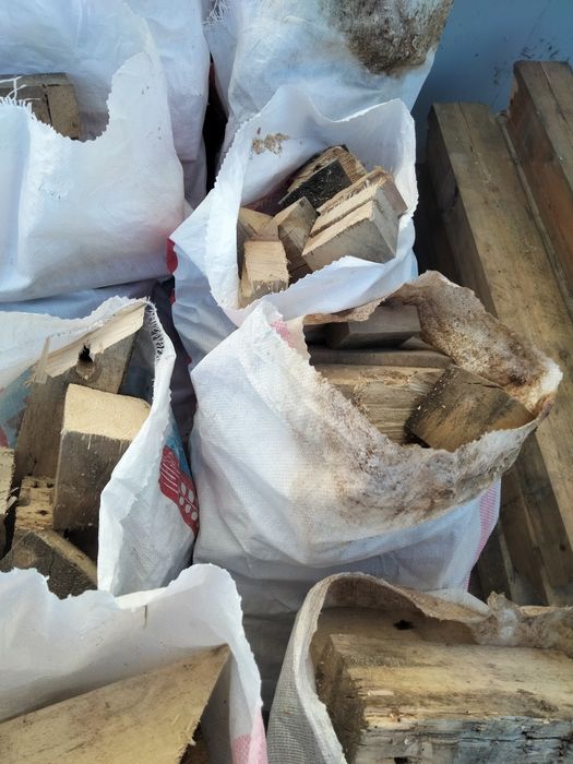 Дрова в мешках 1000тг