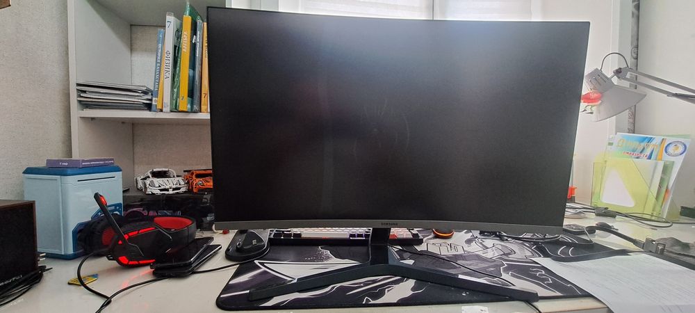 Монитор на запчасти