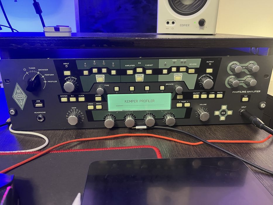Продаю гитарный процессор Kemper Profiler Rack MkI