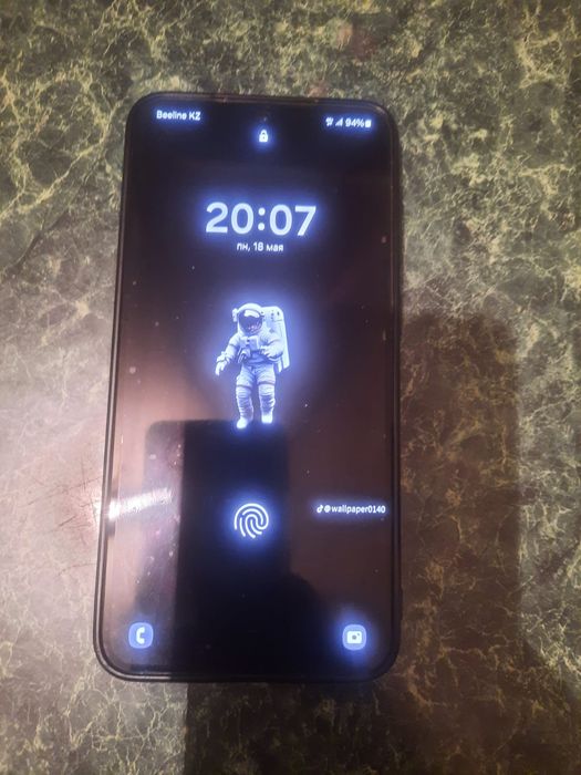 Samsung galaxy s 23 plus