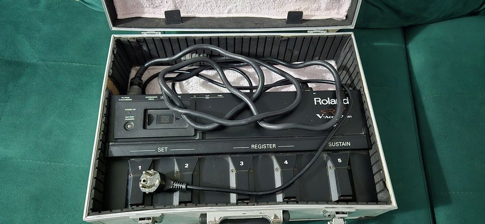 Vand acordeon Roland fr7 V2