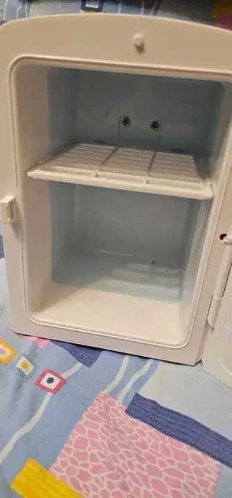 Frigider mini  camping  auto/casa 4L insulina