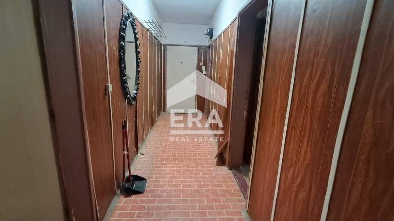 Продава се Тристаен апартамент в Варна, Червен площад - 79 кв.м за 1472 €/кв.м - Снимка #9