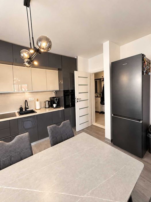 Apartament 3 incaperi