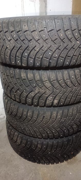 Продам резину michelin r16
