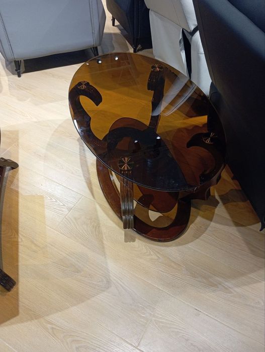 Журнальный столик