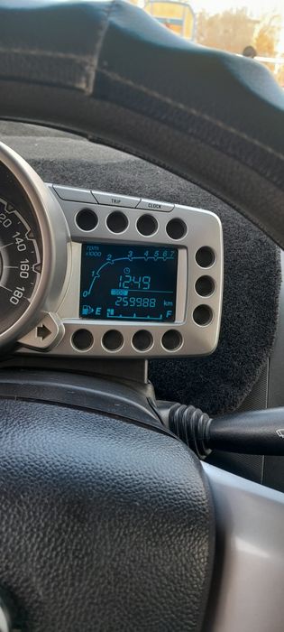 Автомобиль spark