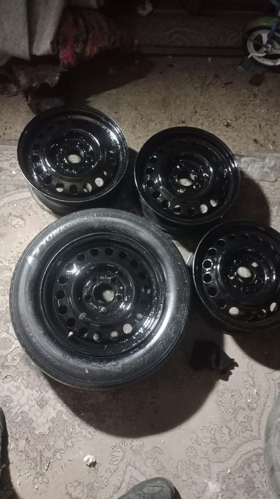 Запчасти Мерседес