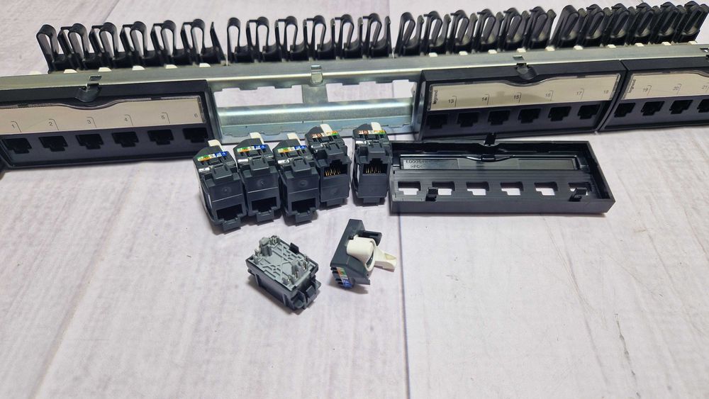 Патч-панель LEGRAND