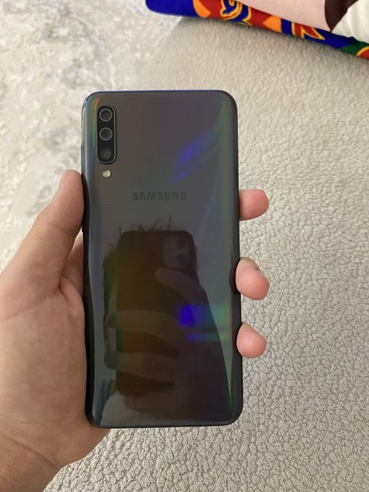 Samsung Galaxy A50 с гарантией