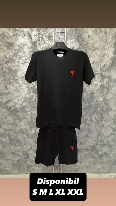 Compleu AMIRI, Calitate premium