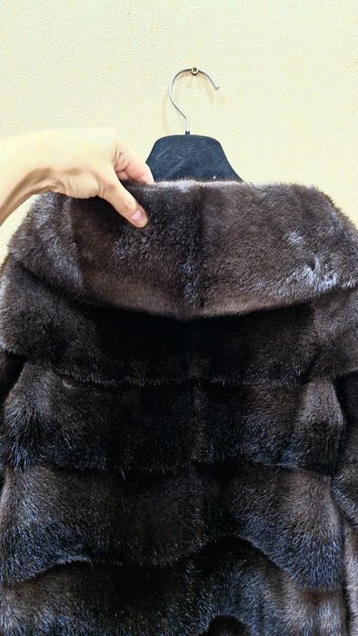 Норковая шуба, в идеальном состоянии, новая