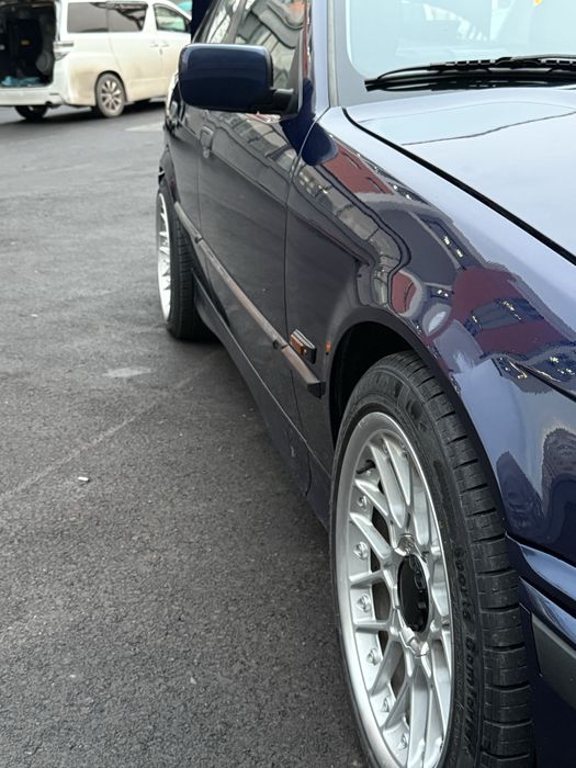 Продам диски с  резиной бмв е36 е46