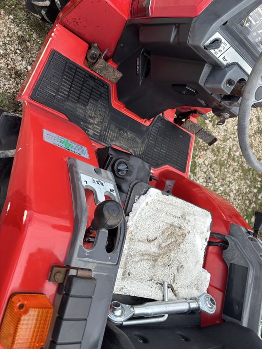 Tractor mitsubishi 18 cp 4x4