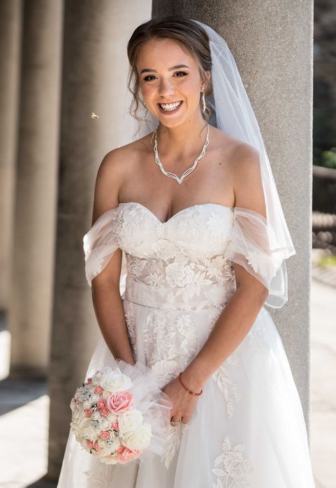 Булчинска / сватбена рокля