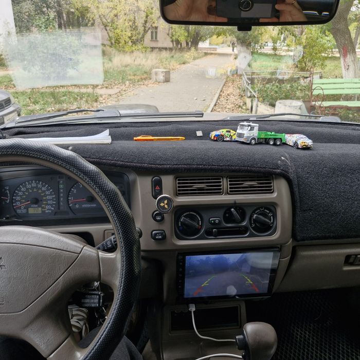 Продам Митсубиси Монтеро Спорт