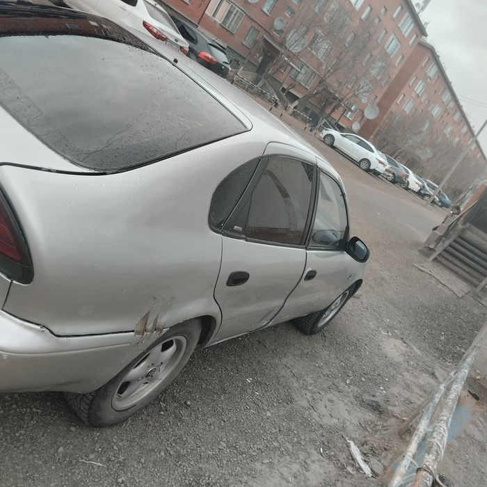 Продам Тайоту кароллу 1994