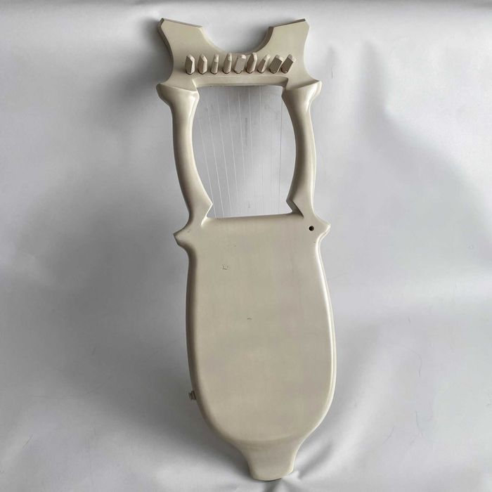 Продаю кравик лиру