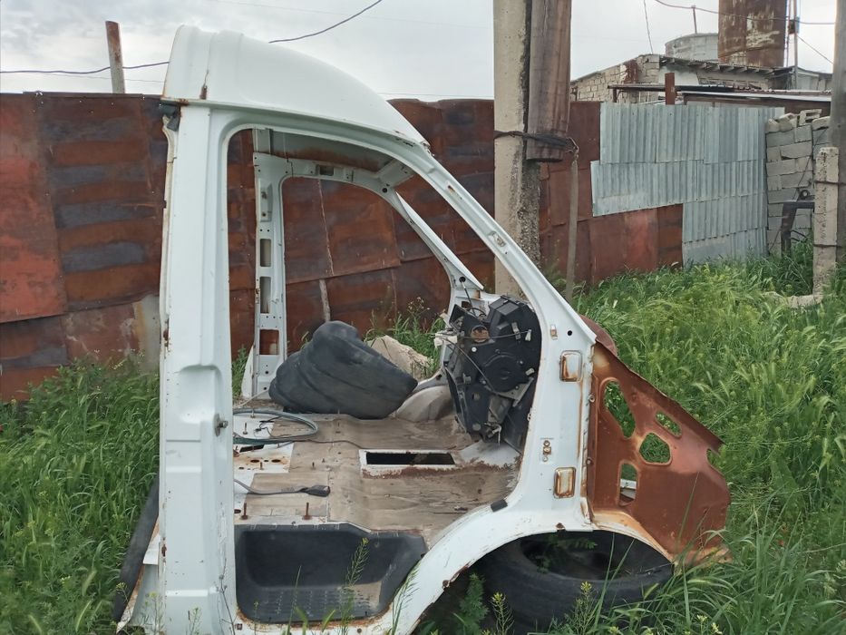 Запчасти на газель по мелочи