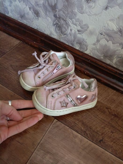 Два пакета одежды 8мес-2года.