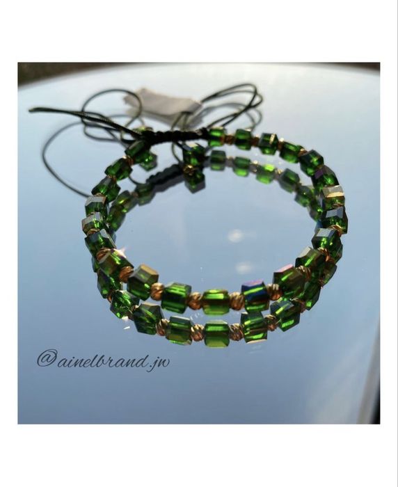 Продается браслеты