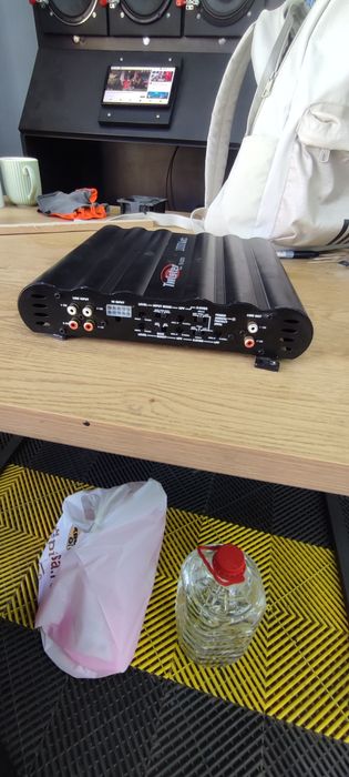 Amplificatoare Auto Twister 1000w + Magnat 1400w