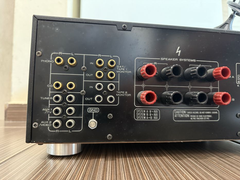 Philips FA-960 Качествен стерео усилвател