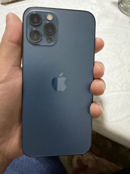 Продам айфон 12 про в хорошем состояний
