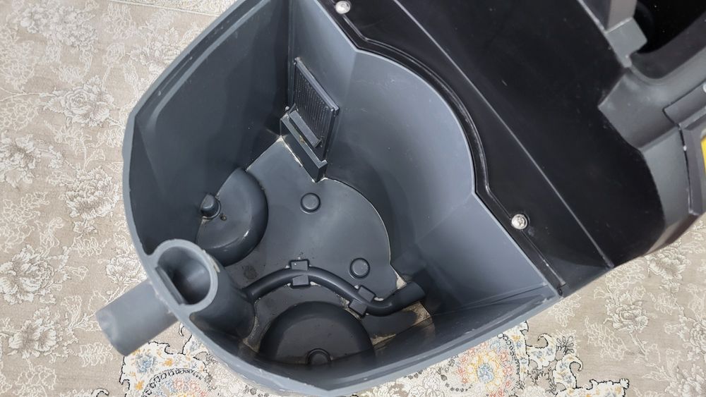 Продам моющий пылесос