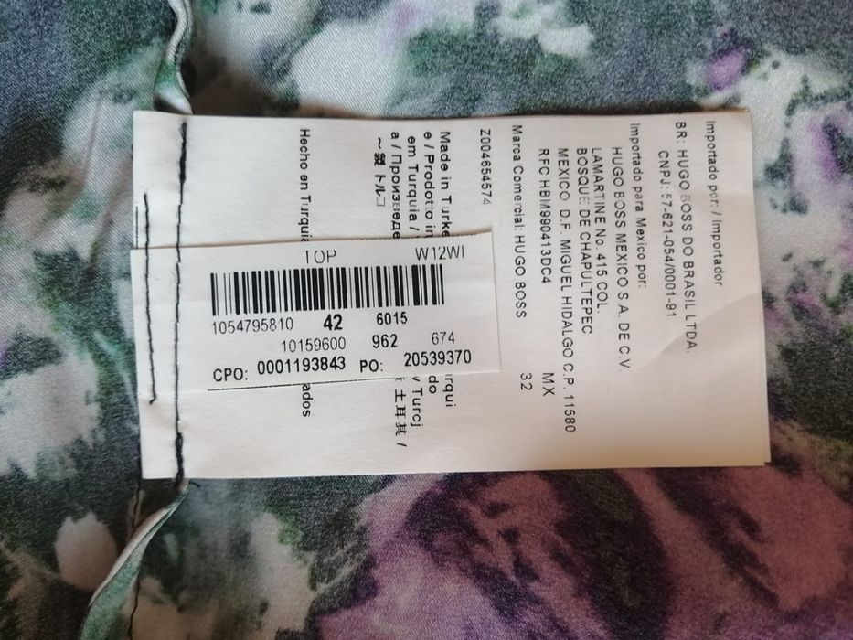 Продам блузку HUGO BOSS