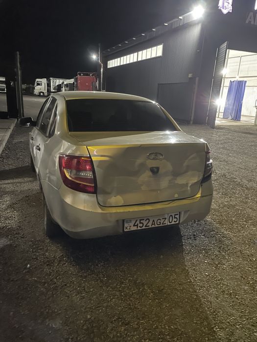 Lada Grant на хорошем состоянии
