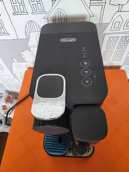 Кафемашина с капсули DeLonghi Lattissima One EN 510.B неспресо