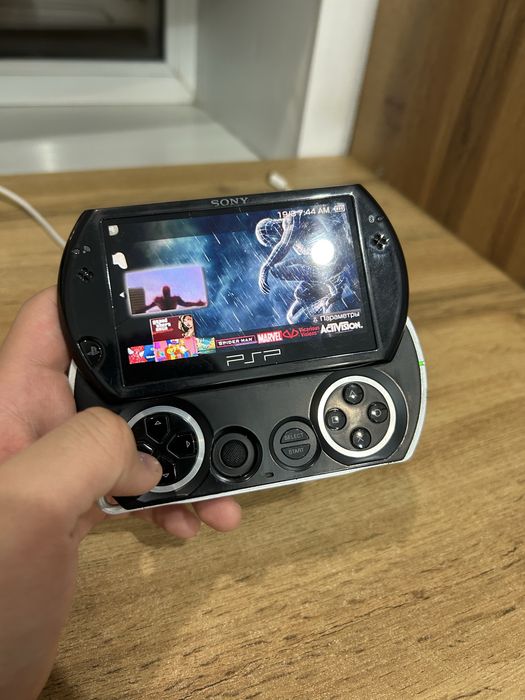 Psp go псп го прошитый с играми