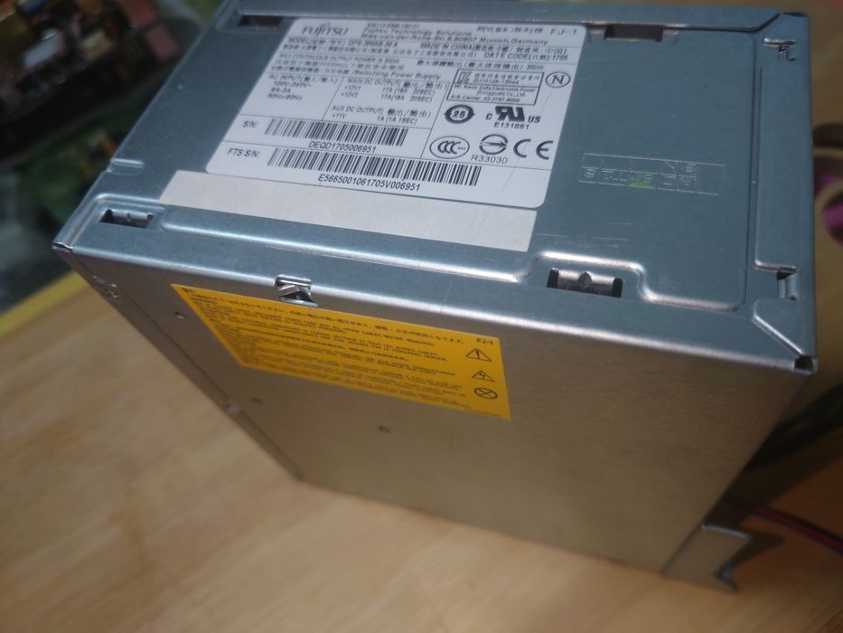 Vand Sursa Fujitsu Esprimo DPS-300AB-56 A  300Watt